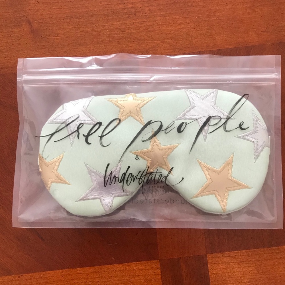 FREE PEOPLE sleep mask. Never been worn.